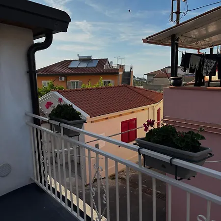 Rosa Life House Gasponi