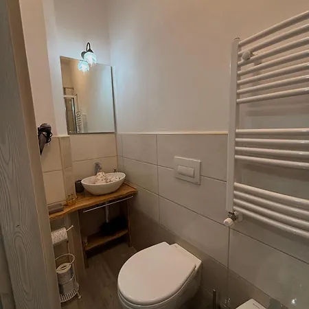 Rosa Life House Gasponi