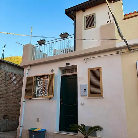 Rosa Life House * Gasponi