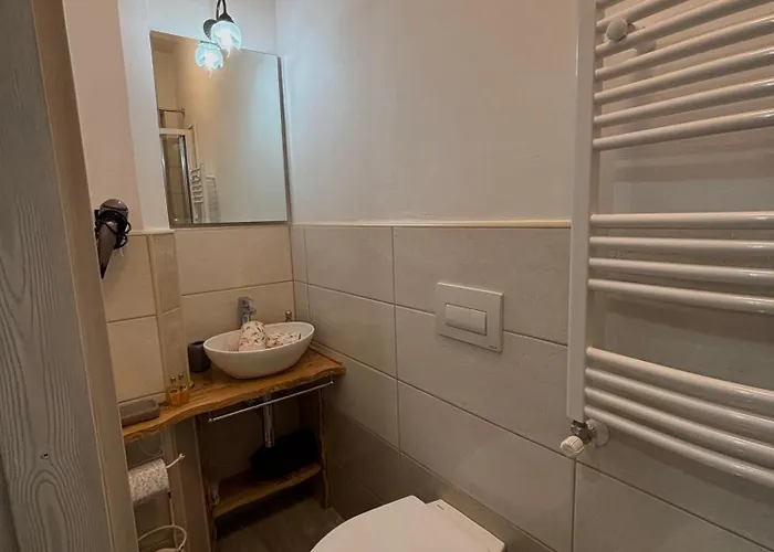 Rosa Life House Gasponi